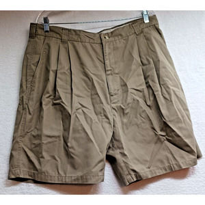 Columbia Sportswear‎ Pleated Front Shorts Size 38 Waist 8.5 Inch Inseam